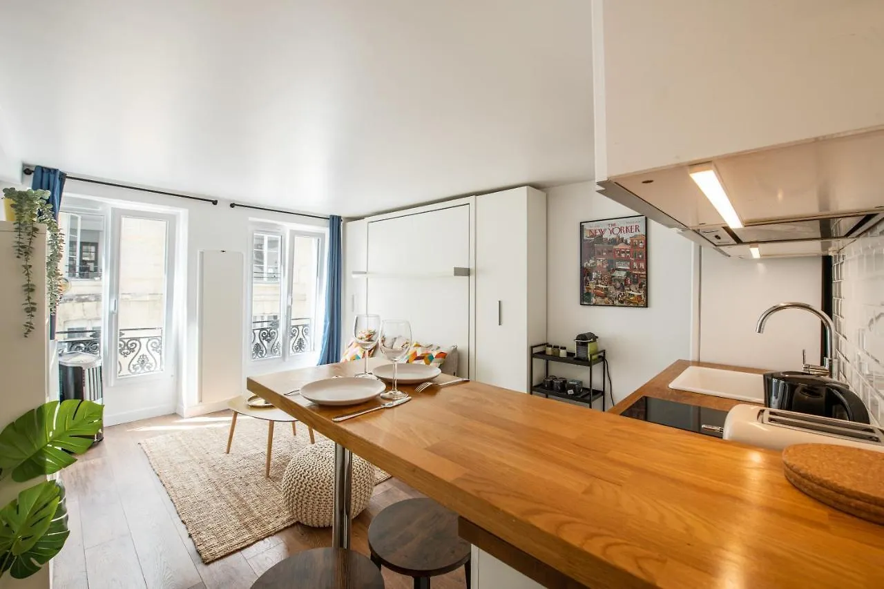 Super Central - Sentier Studio - Air Conditioning Paris 0*,